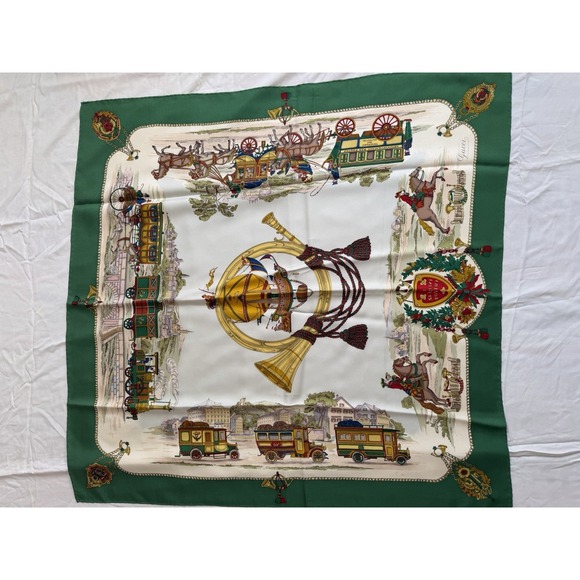 Gucci Accessories - Vintage Gucci Silk Scarf Green